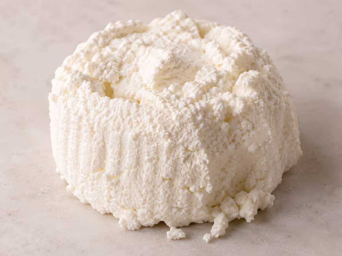Ricotta-style whey cheese as a cooking ingredient