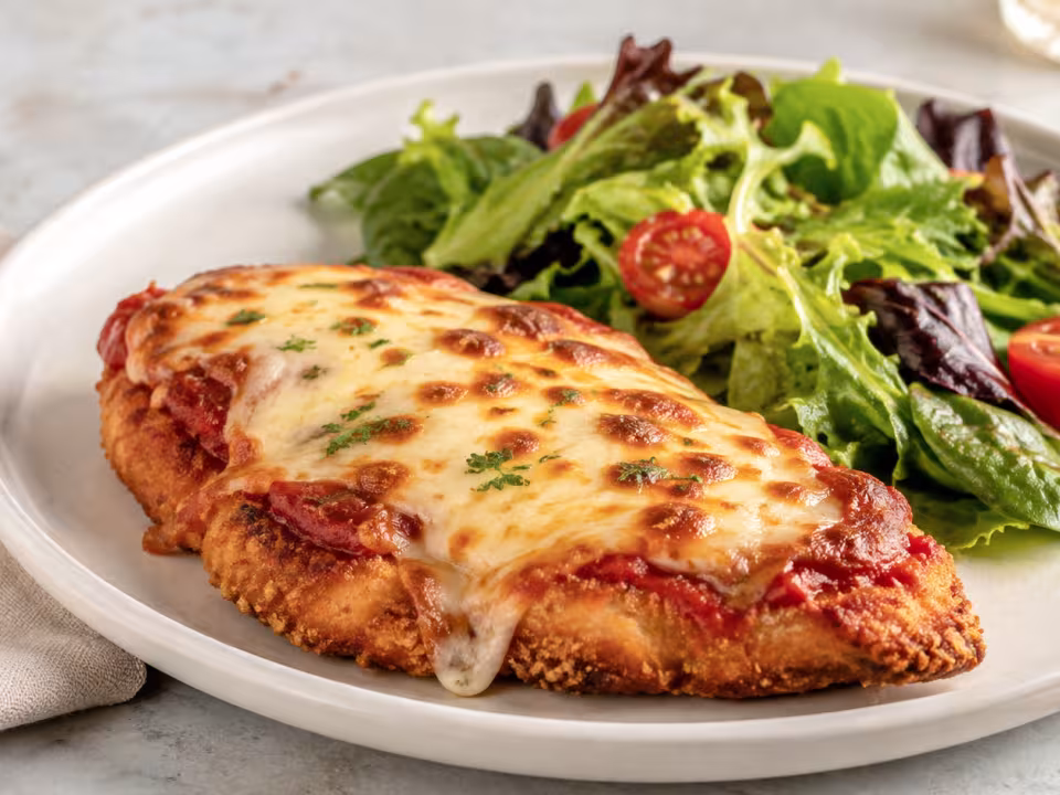 Air-fryer chicken Parmesan plated and ready to eat
