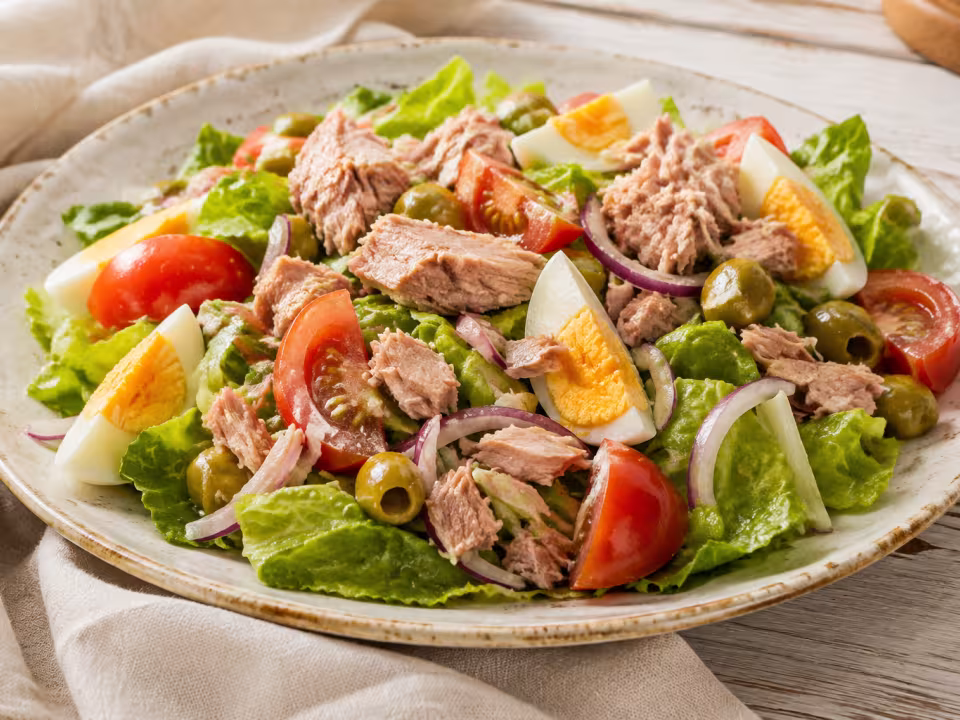 Mediterranean tuna and egg salad served with a natural homemade finish