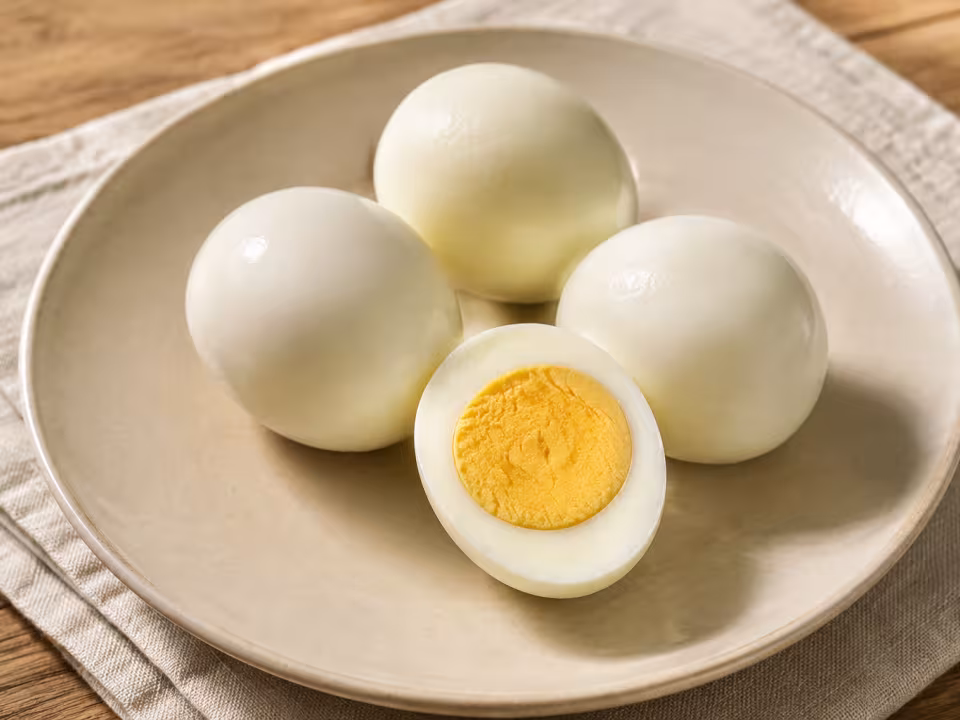 Air-fryer hard-boiled eggs with a natural home-style presentation