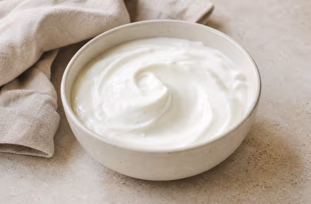 Yogur griego o proteico natural