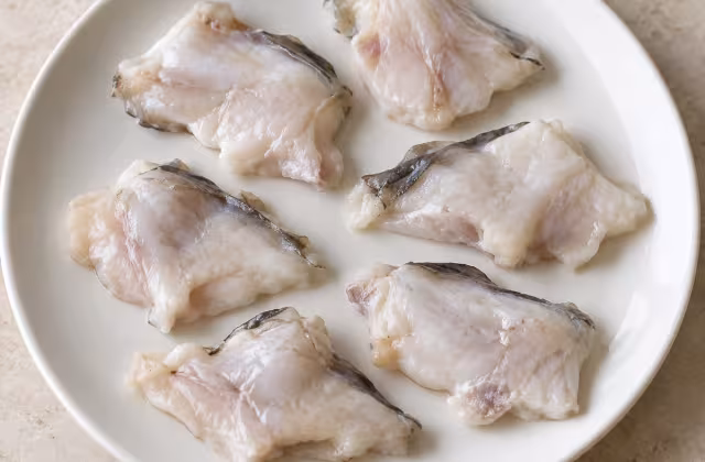 Kokotxas de bacalao desaladas, detalle del ingrediente