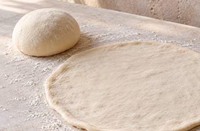 Masa de pizza presentado como ingrediente