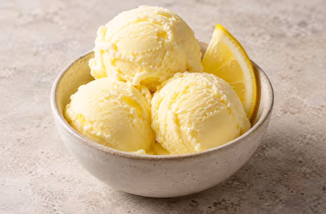 Helado de limón para cocinar