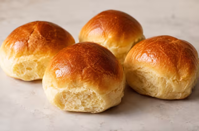 Brioche rolls as a cooking ingredient